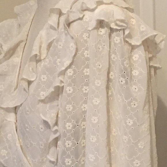 Maeve by Anthropologie Laila embroidery wrap ruffle blouse 8 - Picture 3 of 7